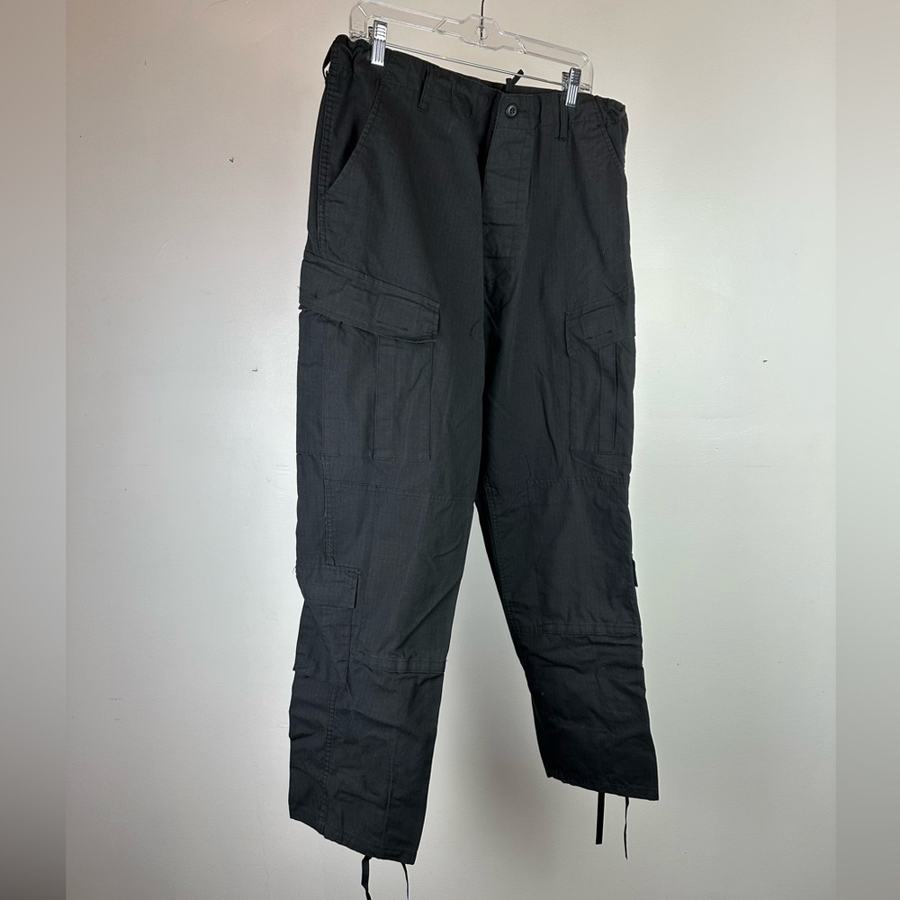 Men's Black Cargo Pants Size L